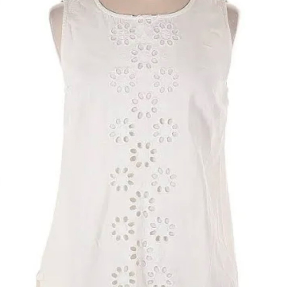 Vineyard Vines Cream Floral Embroidered Blouse